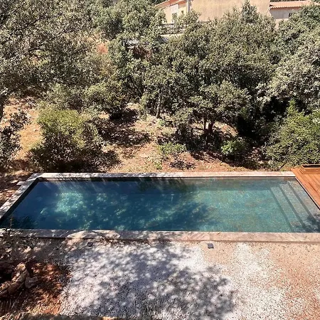 Japanese-style Wooden House Near Uzes With Pool And Beautiful View Villa